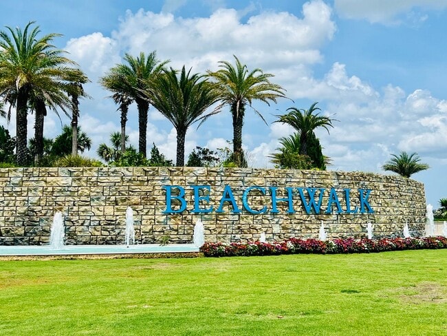 Foto del edificio - 2 Bedroom 2.5 bath Townhome in Beachwalk!