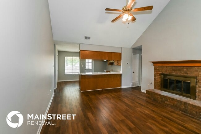 Building Photo - 9917 Riggan Dr