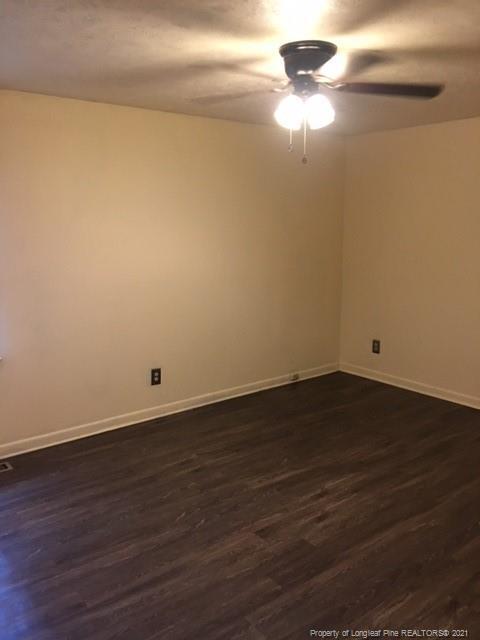 Foto del edificio - 1083 Strathdon Ave