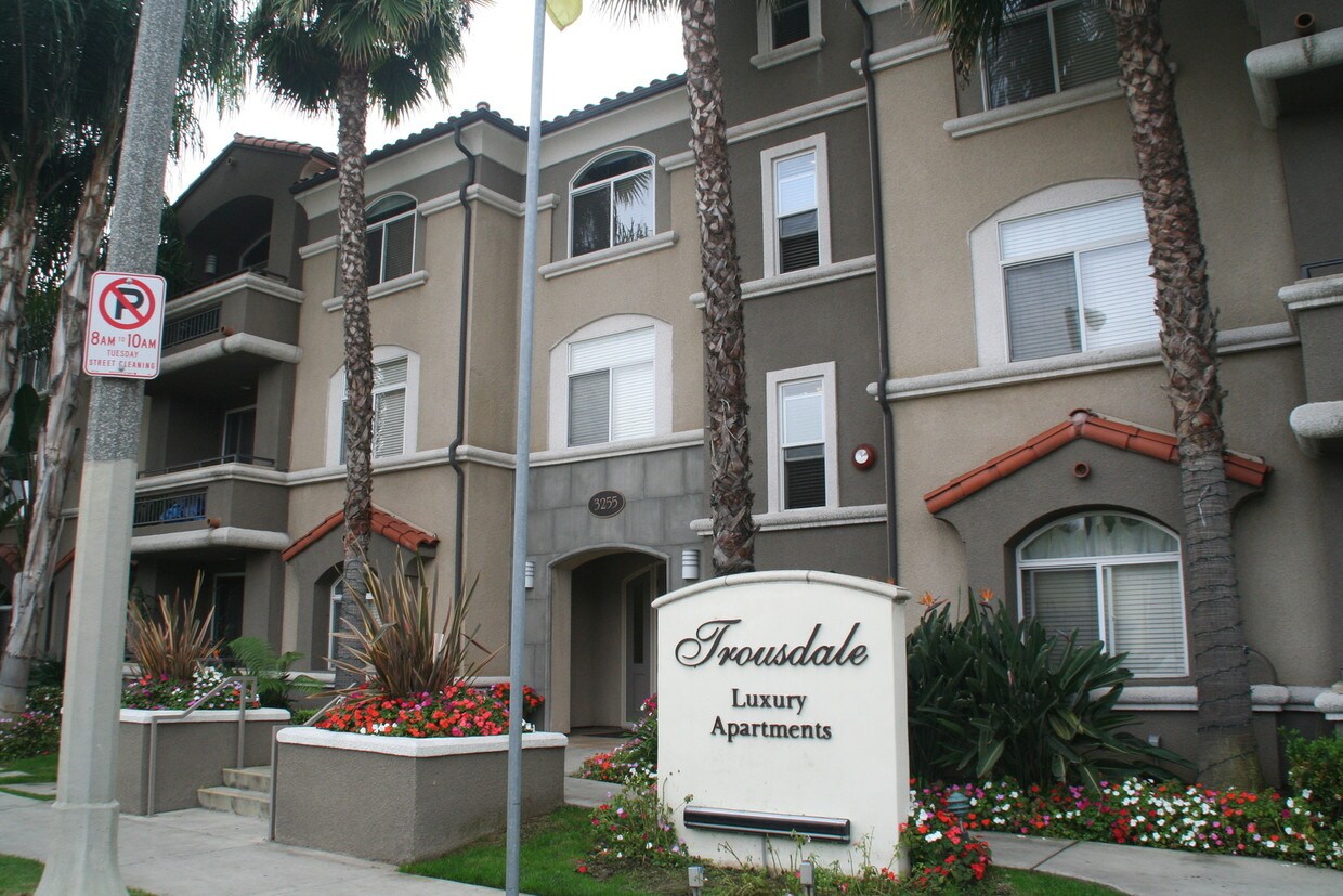 Trousdale Apartments Los Angeles, CA