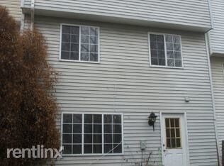 Primary Photo - 3 br, 2.5 bath House - 14225 Castle Blvd