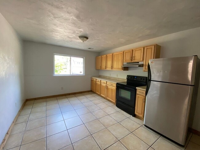 Building Photo - 1126-1128 Greenwood