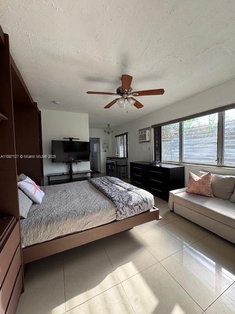 Foto del edificio - 8132 Harding Ave