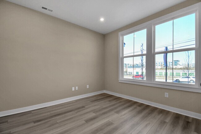 Foto del edificio - 7420 Durham Pl