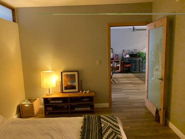 Foto del edificio - 5125 Harold Way