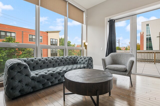 Foto del edificio - 943 N Crosby St
