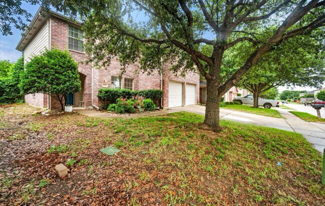 Foto del edificio - 3701 Lazy River Ranch Rd
