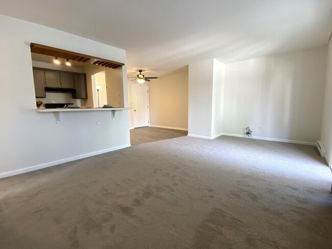 Building Photo - 1303 Cunat Ct