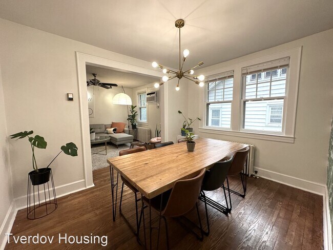 Building Photo - 3 br, 1.5 bath House - 480 Garretson Rd, B...