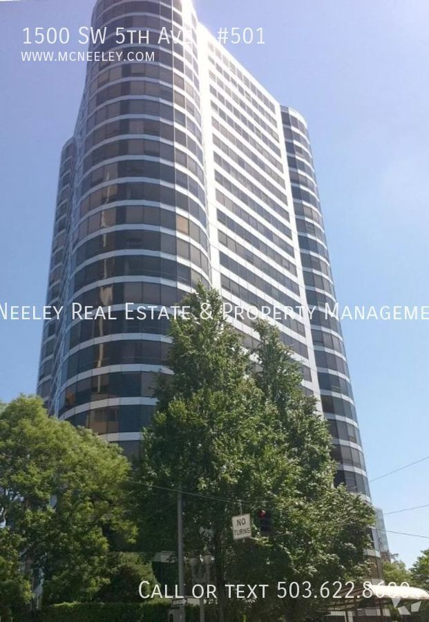 Building Photo - 1500 SW 5th Ave