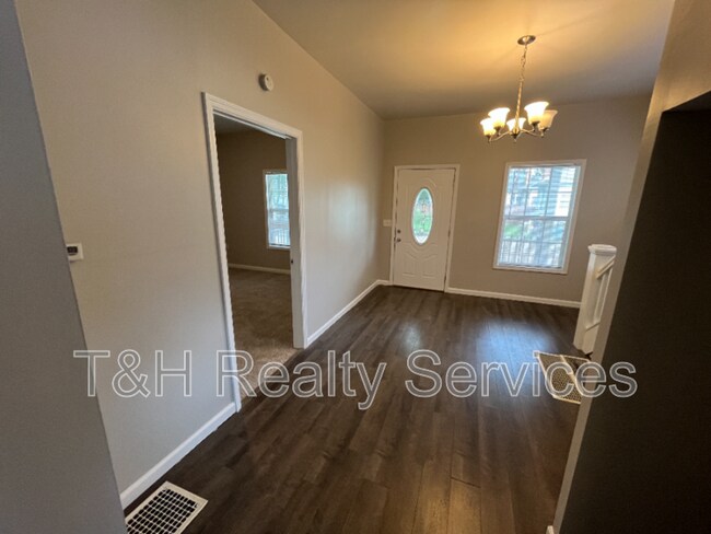 Foto del edificio - 2810 Highland Pl