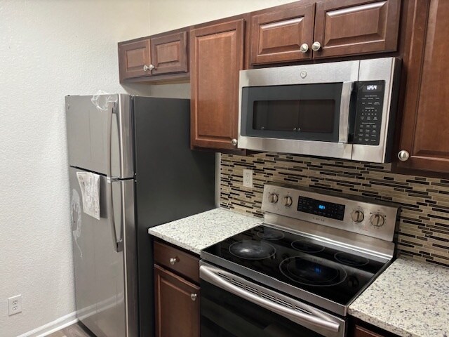 Foto del edificio - 18493 E Kepner Pl