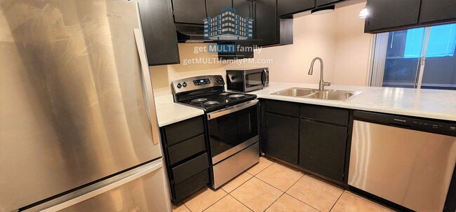 Photo - 1903 N Spring Apartment