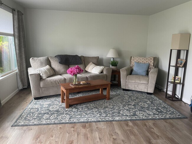 Foto del edificio - 31811 W Morrison St