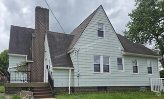 Building Photo - 1415 20th Ave