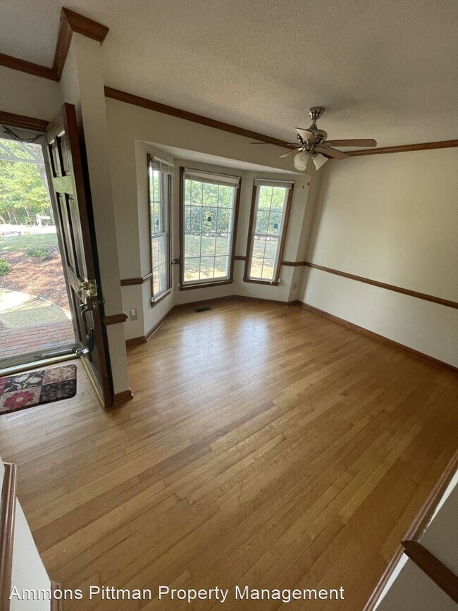Building Photo - 2 br, 2.5 bath House - 2848 Sterling Park