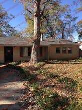 Building Photo - 1503 West Ave