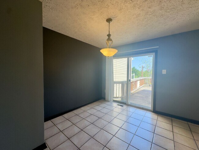 Foto del edificio - Charming 3BD/2.5BA Townhome in Joppatowne, Harford County, MD!
