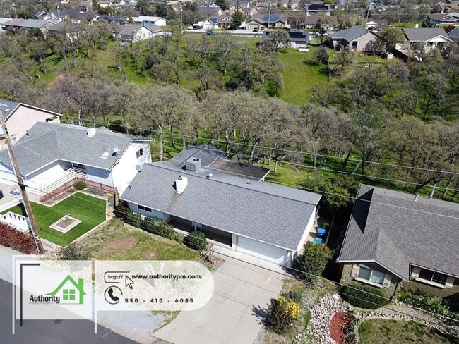 Foto del edificio - 19578 Covington Mill Dr