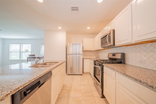 Building Photo - 2524 Bryan Park Ln