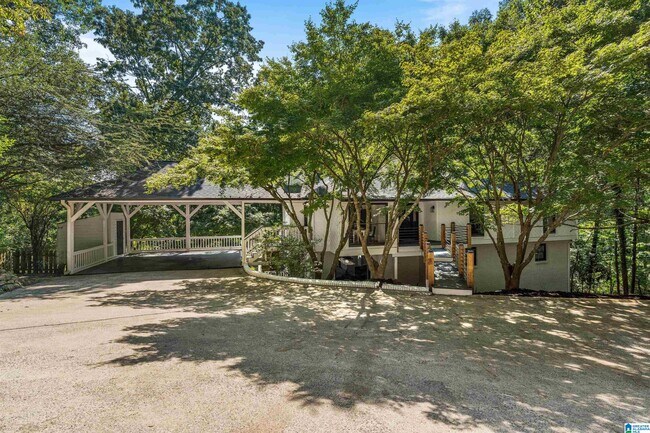 Building Photo - 3445 S Brookwood Rd