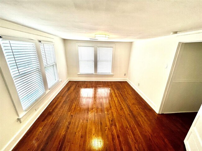 Foto del edificio - 5603 Rose St