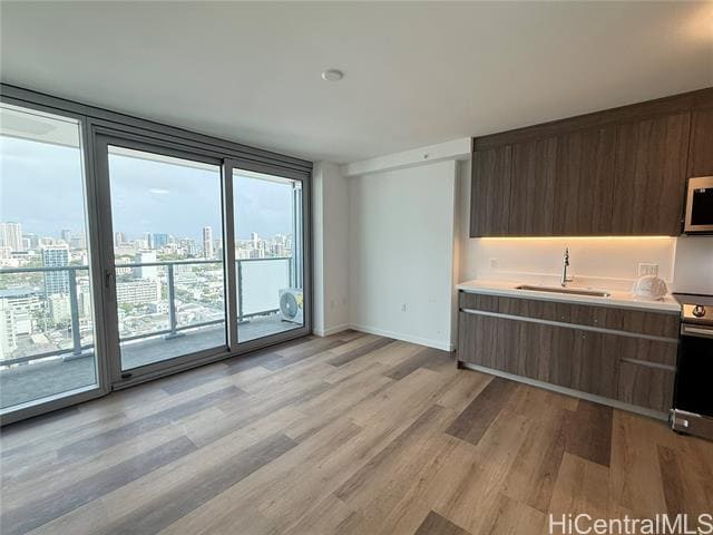 Foto del edificio - 1515 Liona St