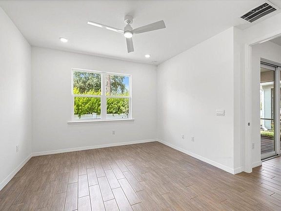 Building Photo - 1236 Enbrook Lp