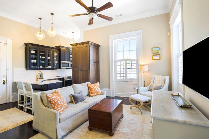 Foto principal - 214 Calhoun St