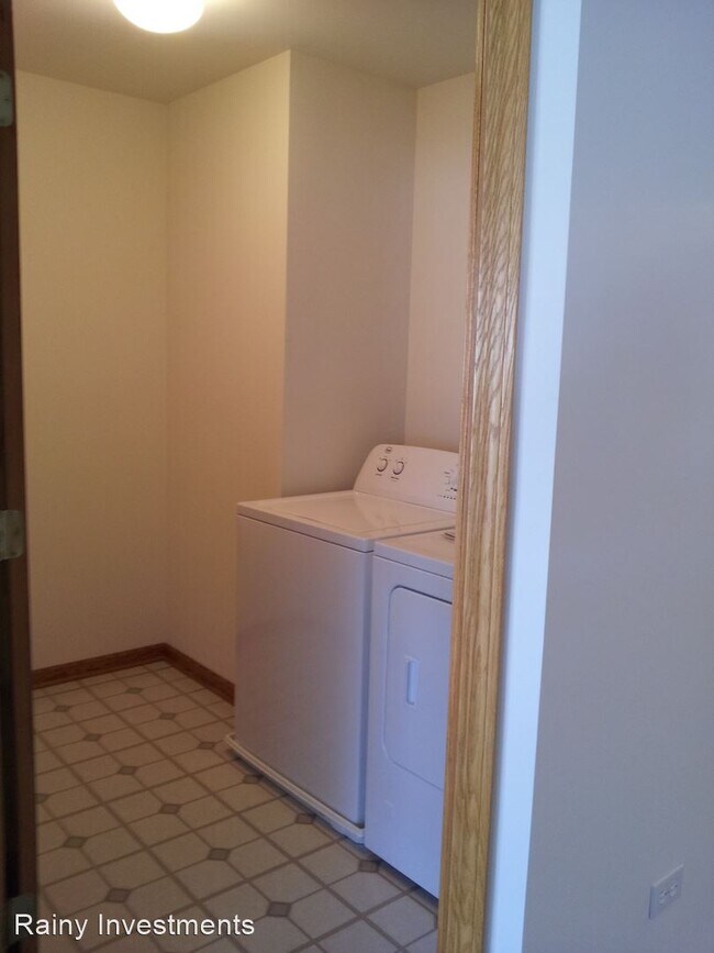 Foto del edificio - 3 br, 2.5 bath House - 1383 W. Alder Creek Dr