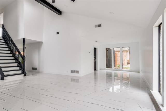Building Photo - 1301 N Trail Dr