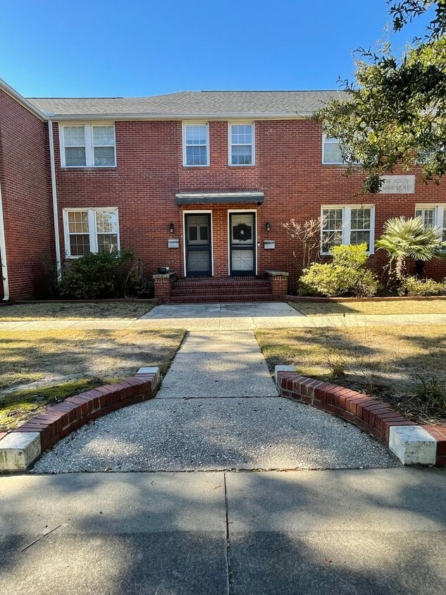 17 8th Ave, Charleston, SC 29403 House Rental in Charleston, SC