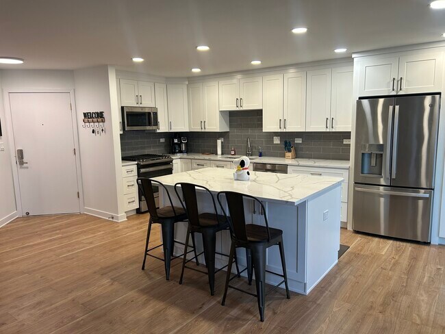 Foto del edificio - 1229 Ballantrae Pl