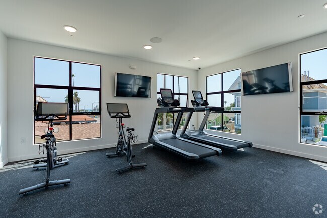 Gimnasio - The Kalthom Luxury Penthouse Suites