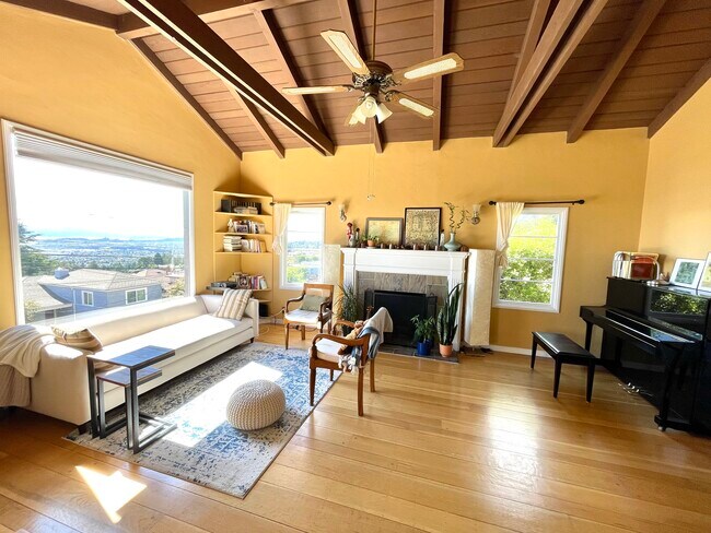 Foto del edificio - 239 Trinity Ave