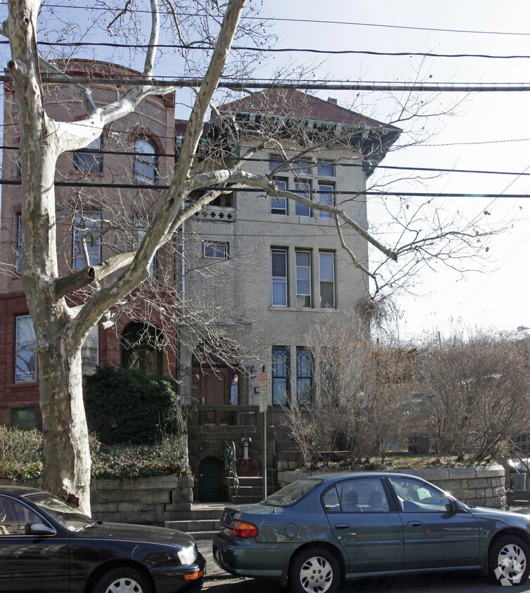 Primary Photo - 801 Hudson St
