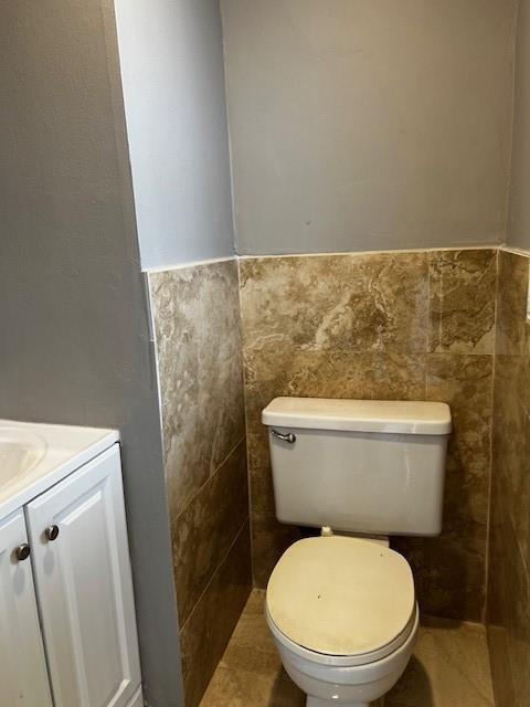 Building Photo - 8060 N Colony Cir