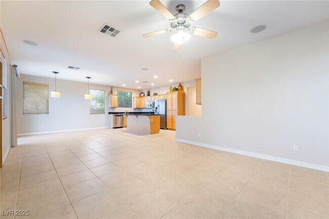 Building Photo - 1256 Sonatina Dr