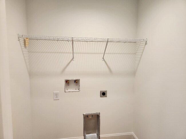 Foto del edificio - 88 Lumpkin Co Park Rd