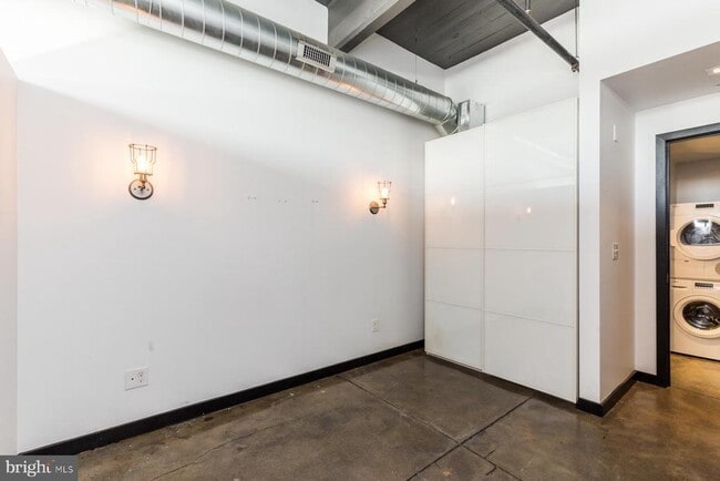 Foto del edificio - 1701 Tulip St