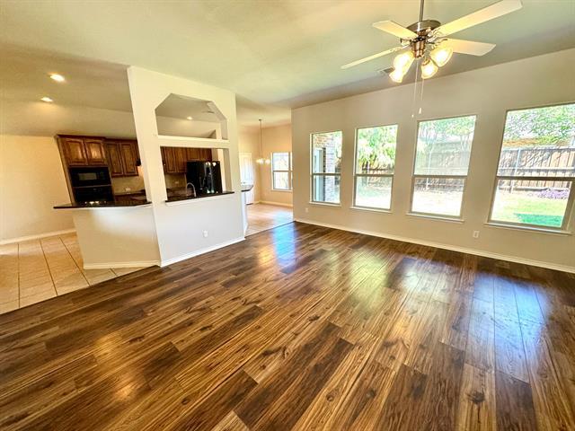 Foto del edificio - 1703 Stonewick Dr