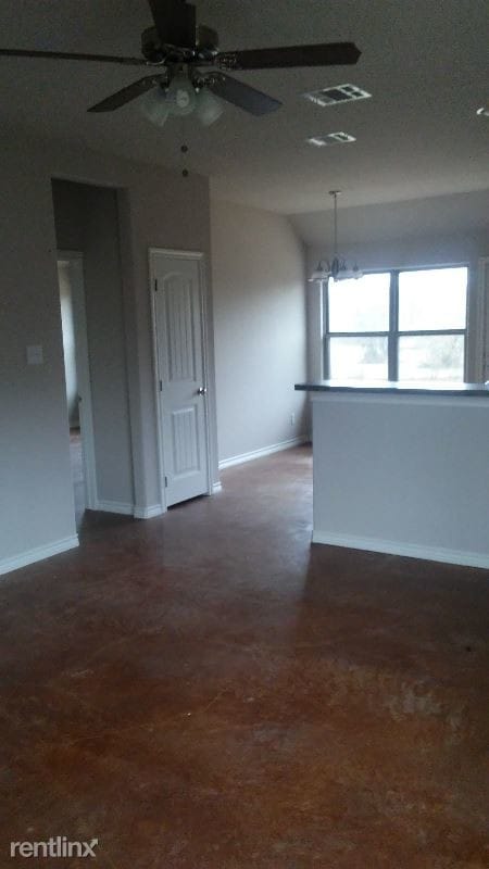 Building Photo - 3 br, 2 bath House - 409 Mesquite