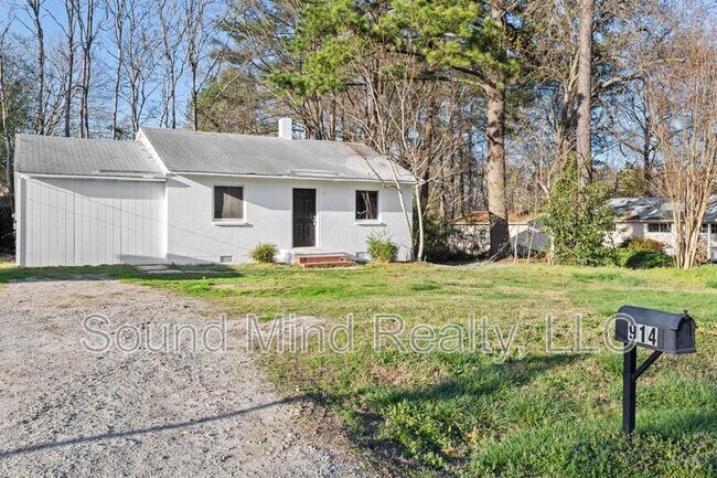 Foto del edificio - 914 Ranch Farm Rd