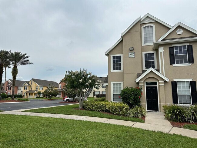 Building Photo - 9165 Lee Vista Blvd