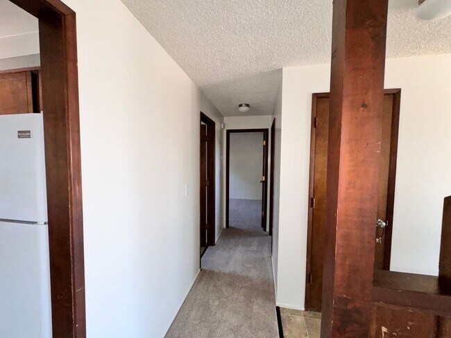Foto del edificio - Single-Level 2 Bedroom / 1 Bath Triplex Unit on 1/2 Acre in East Bend  -  Move-In Special * up to...