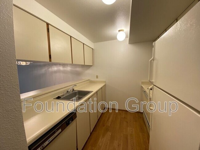 Foto del edificio - 12542 35th Ave NE