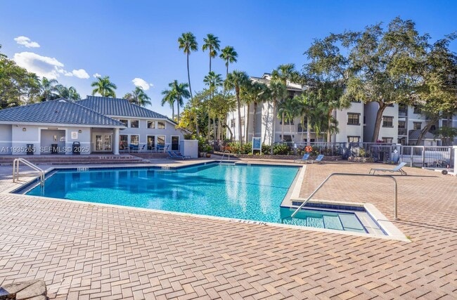 Foto del edificio - 11225 W Atlantic Blvd