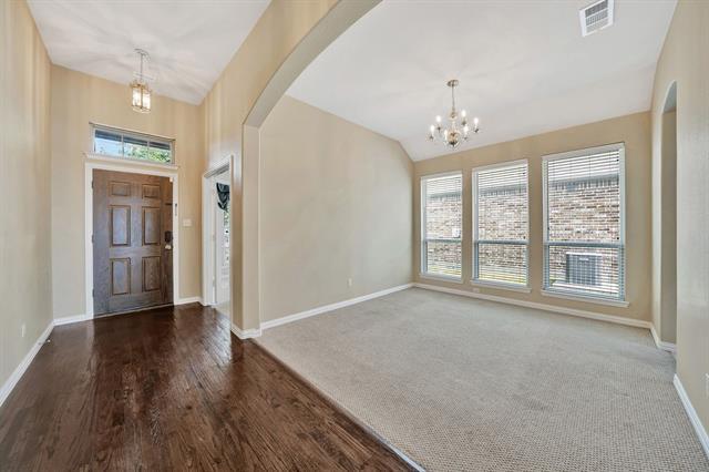 Building Photo - 3712 Alder Dr