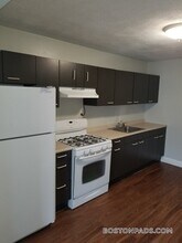 Building Photo - 161 Bennington St