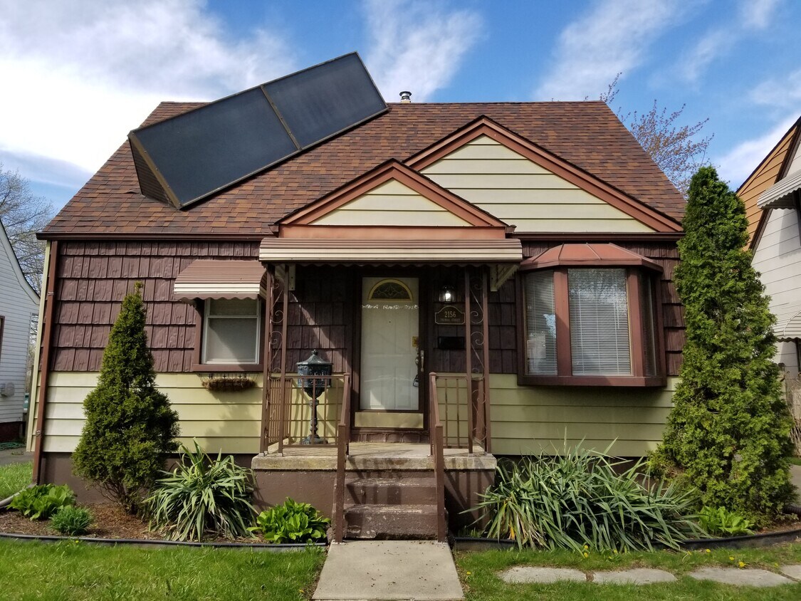 Foto principal - 2156 Thomas St